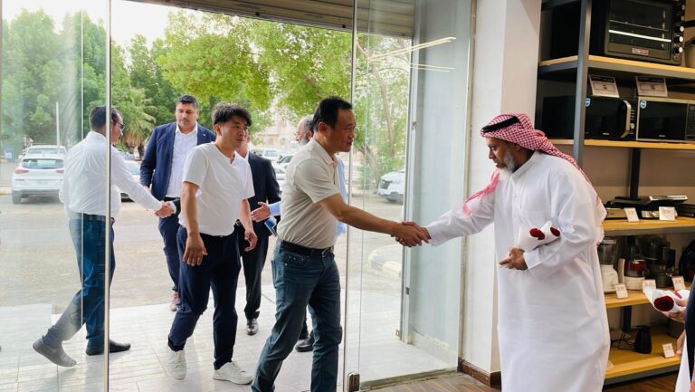 LG Team Visit to the Showroom and Service Center